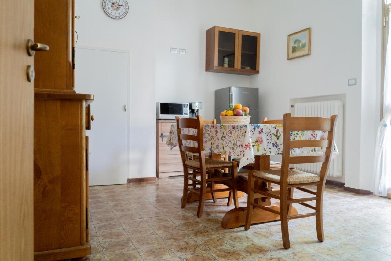 شقة Reno Family House رافيننا المظهر الخارجي الصورة