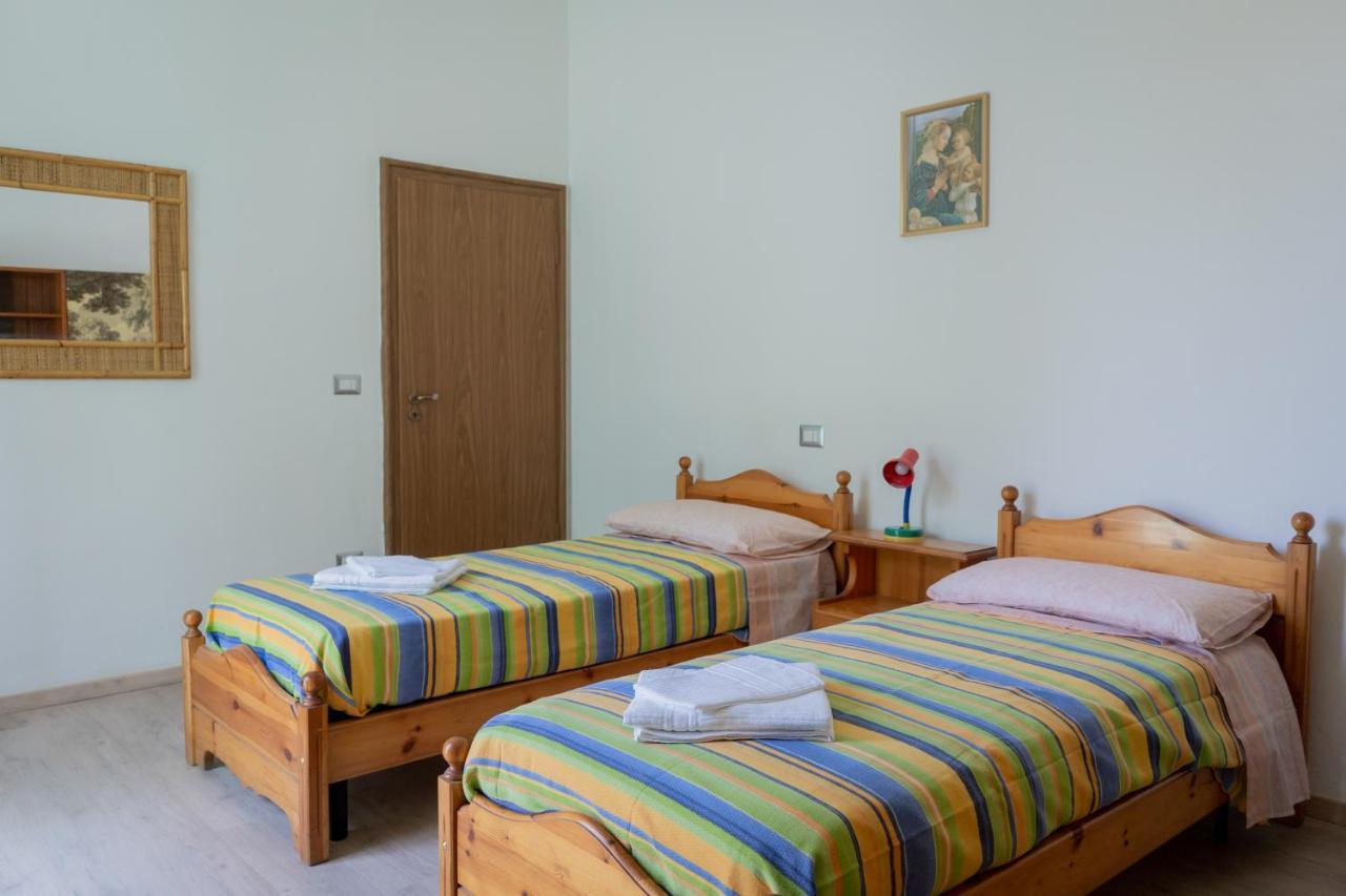 شقة Reno Family House رافيننا المظهر الخارجي الصورة